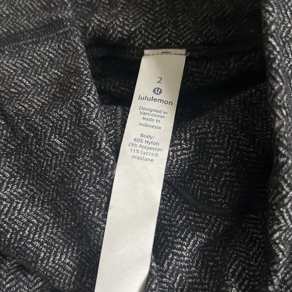 Lululemon Wunder under 28” tights - Picture 4 of 5